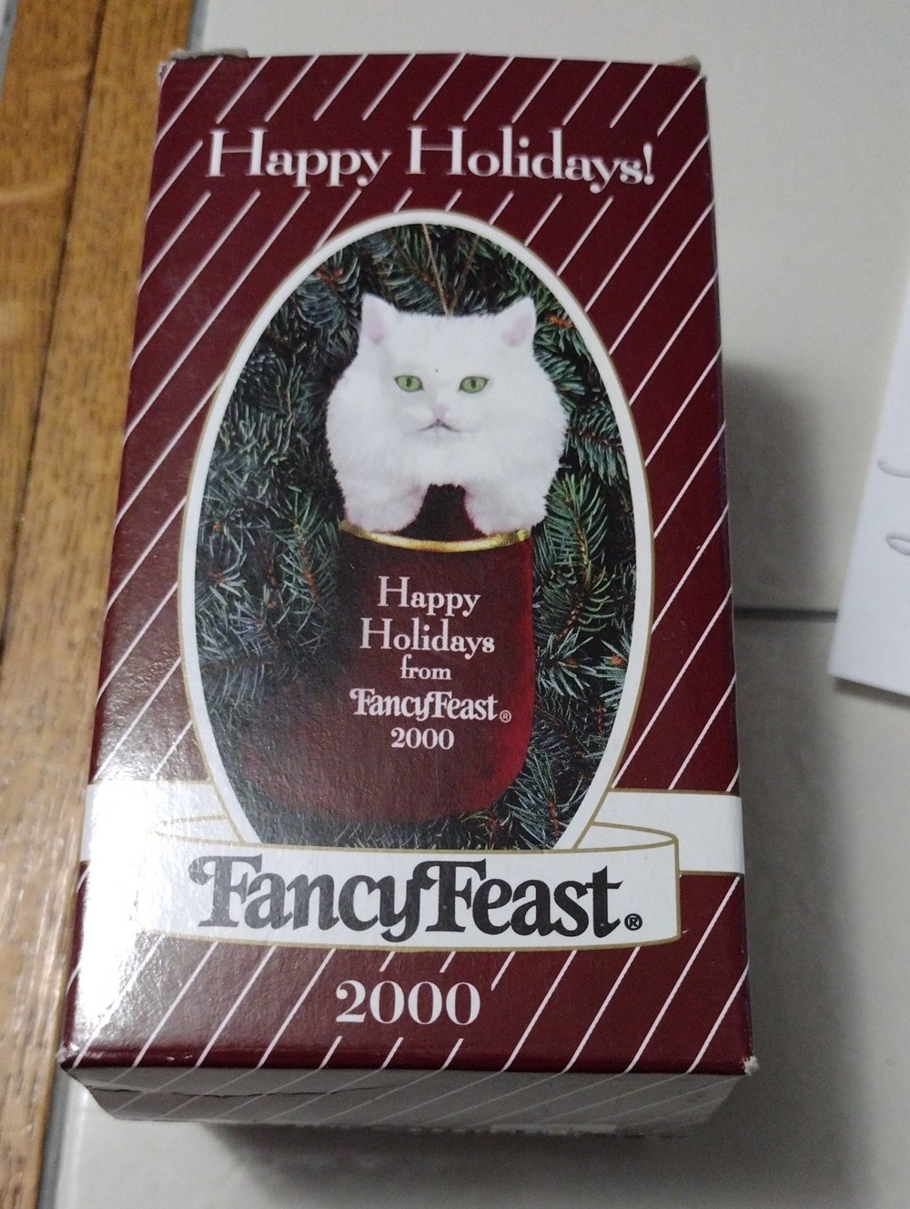 Collectable Fancy Feast Holiday Cat Ornament Box - Burgundy (2000)